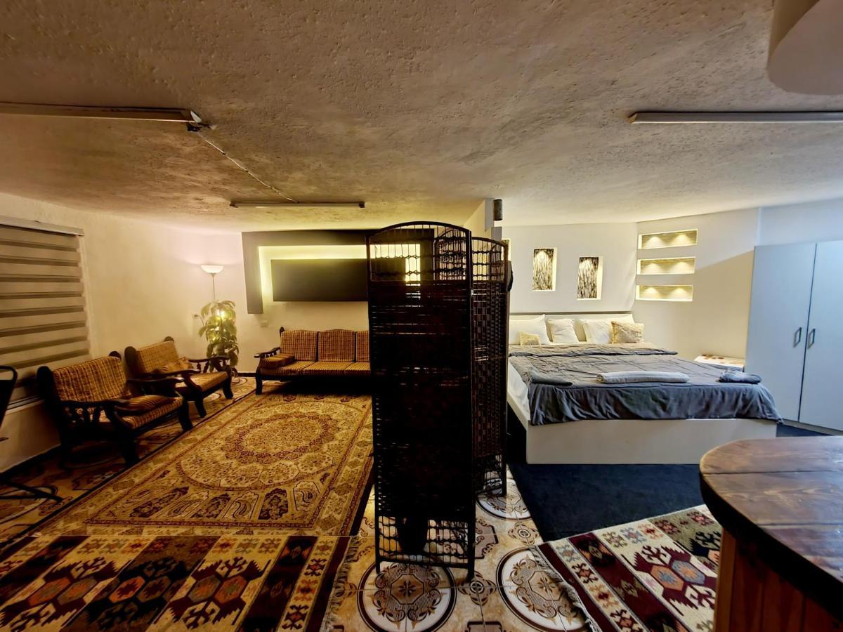 ג'אראש Zeus Apartment מראה חיצוני תמונה